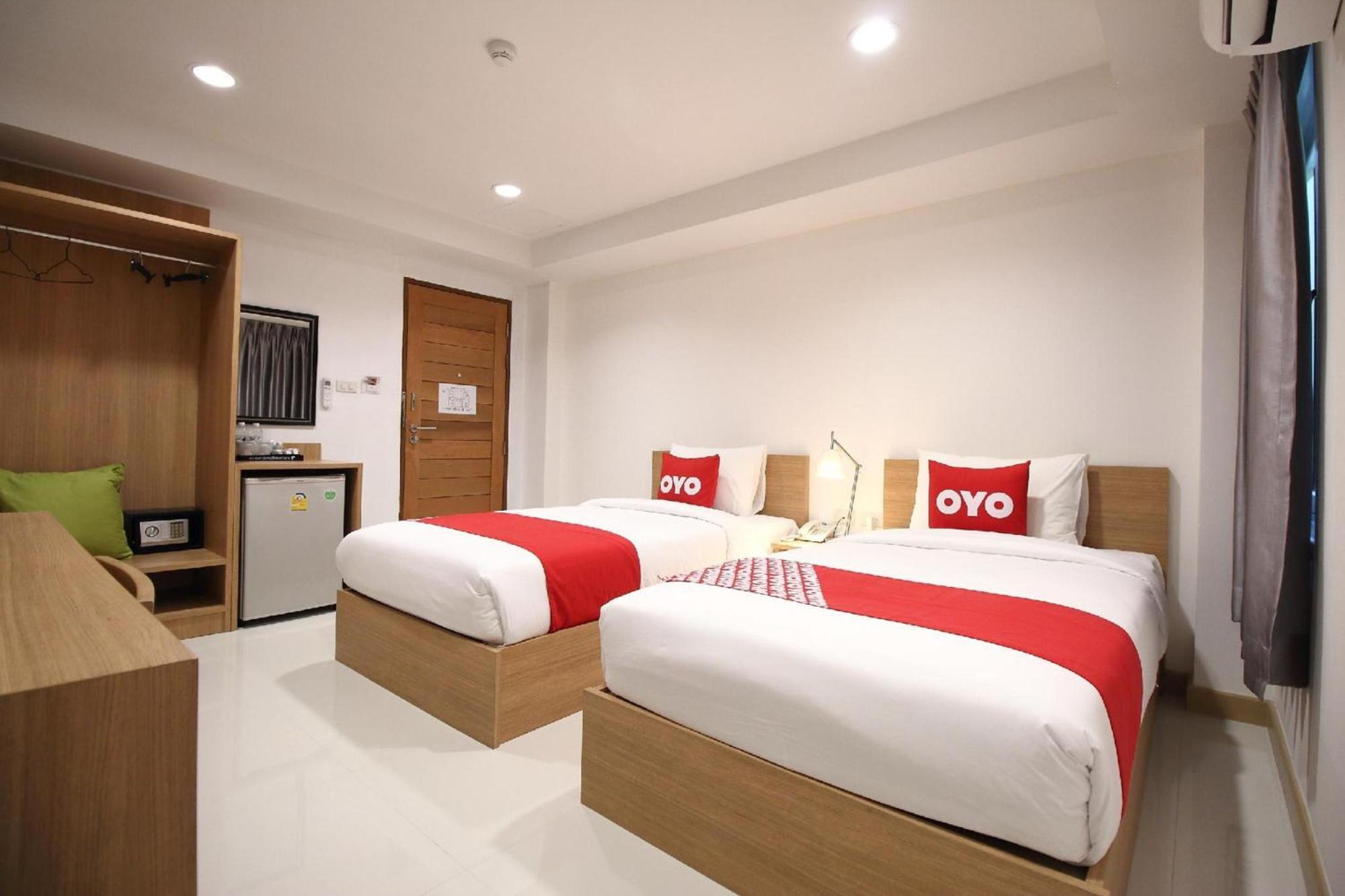 Super Oyo 483 Pannee Hotel Khaosan Бангкок Экстерьер фото