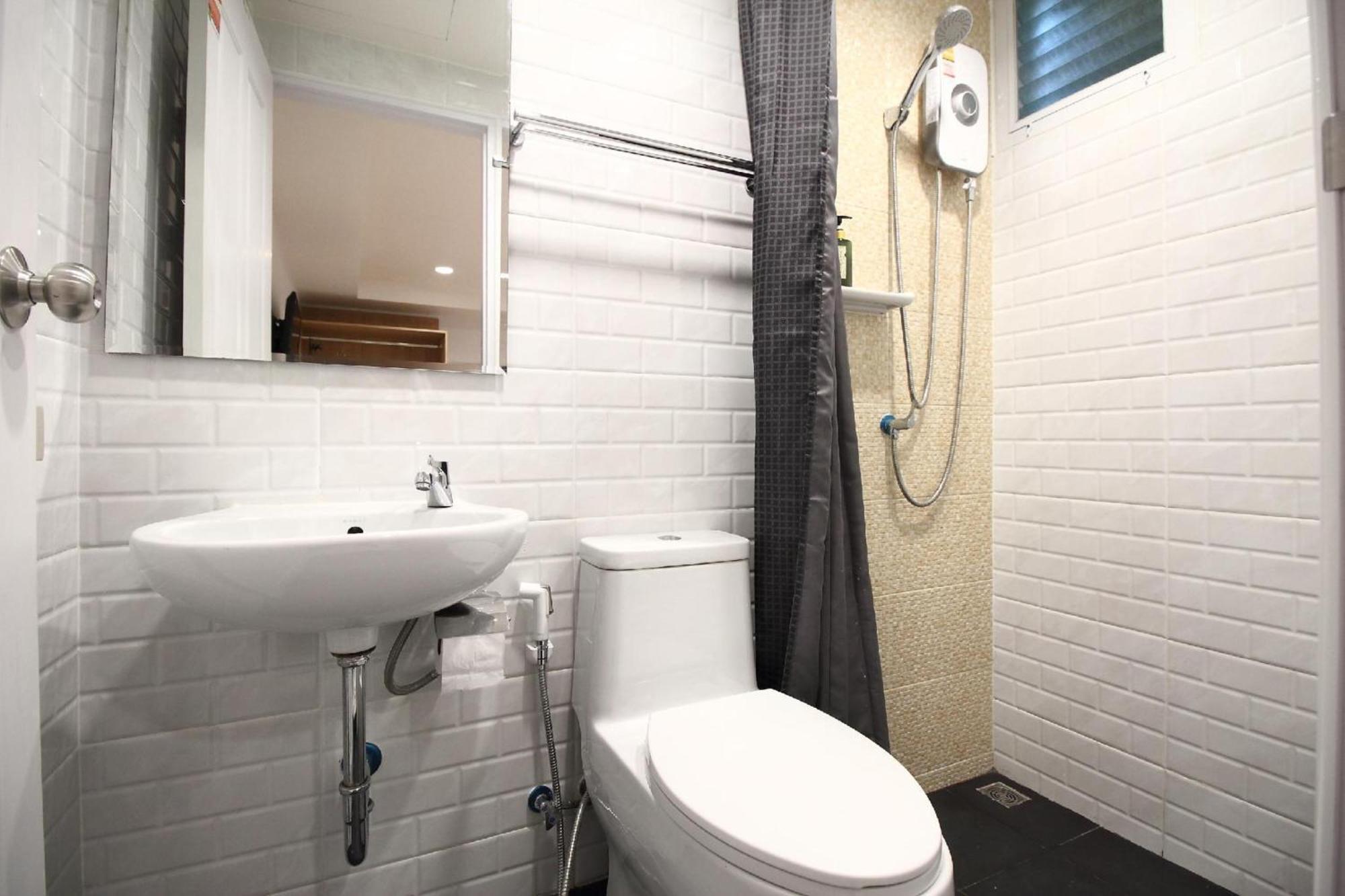 Super Oyo 483 Pannee Hotel Khaosan Бангкок Экстерьер фото