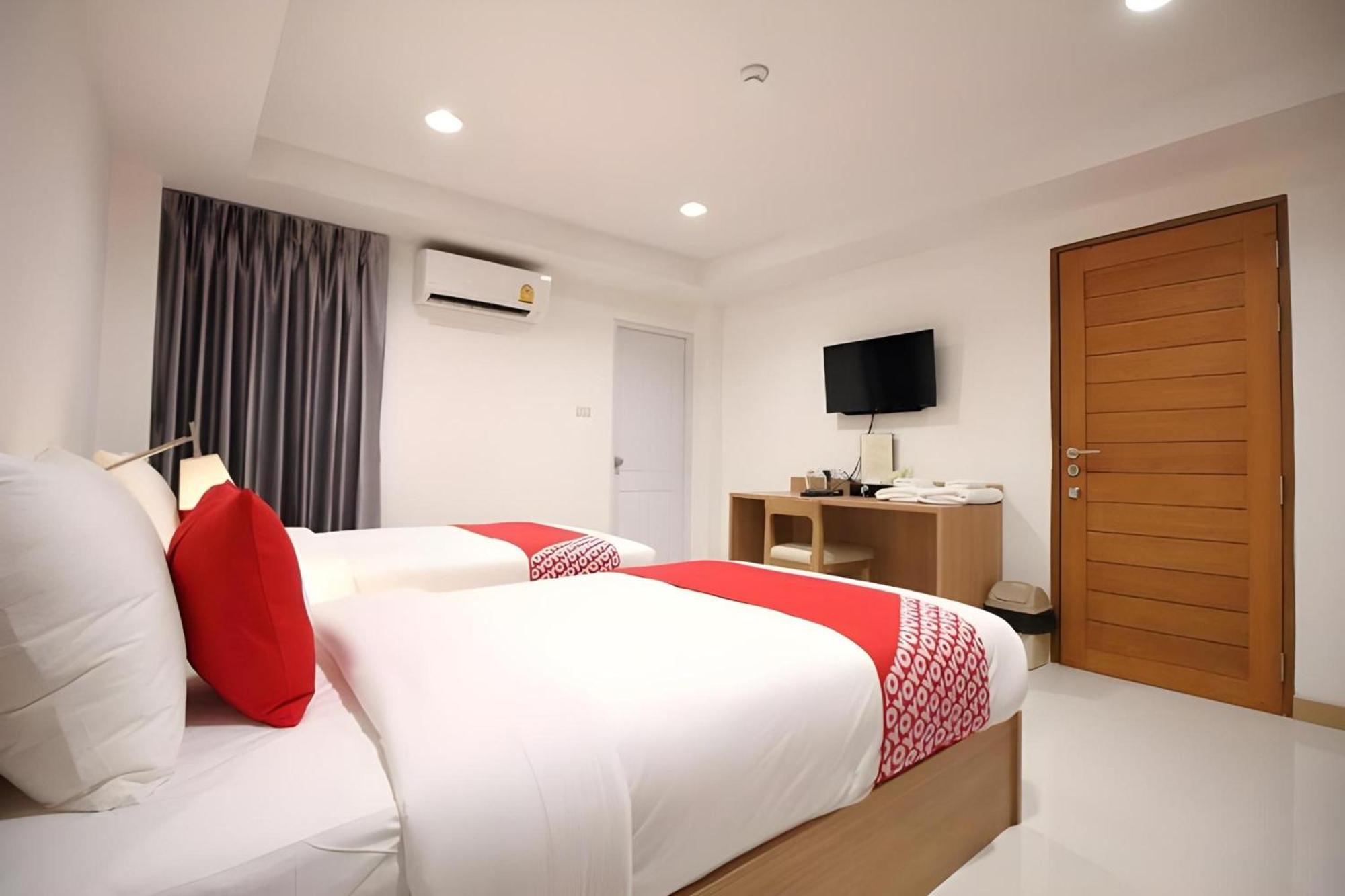 Super Oyo 483 Pannee Hotel Khaosan Бангкок Экстерьер фото