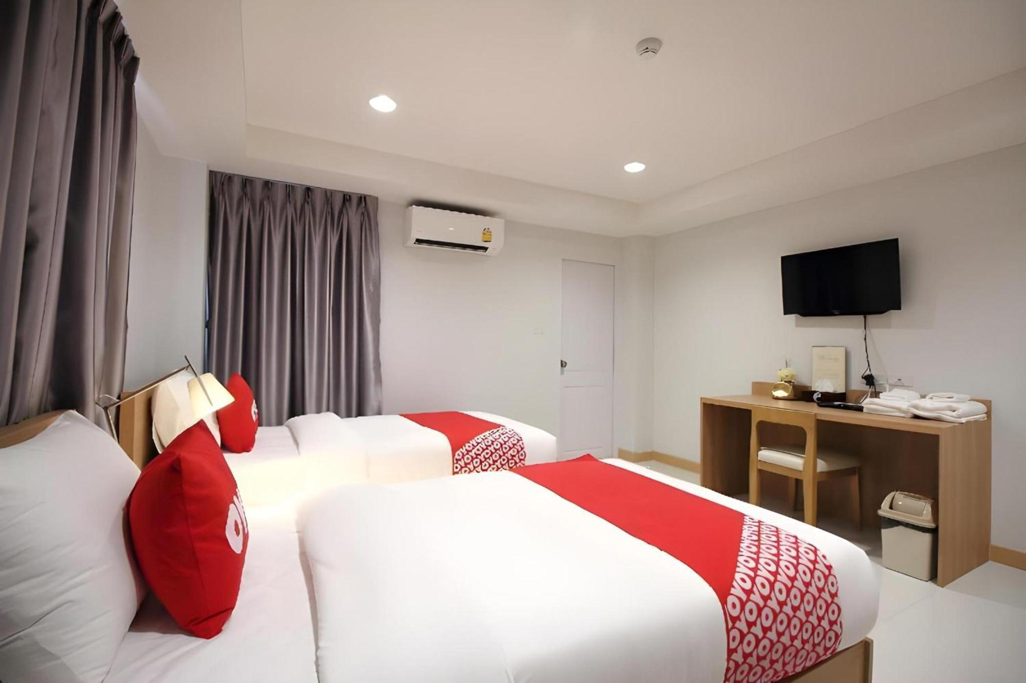 Super Oyo 483 Pannee Hotel Khaosan Бангкок Экстерьер фото