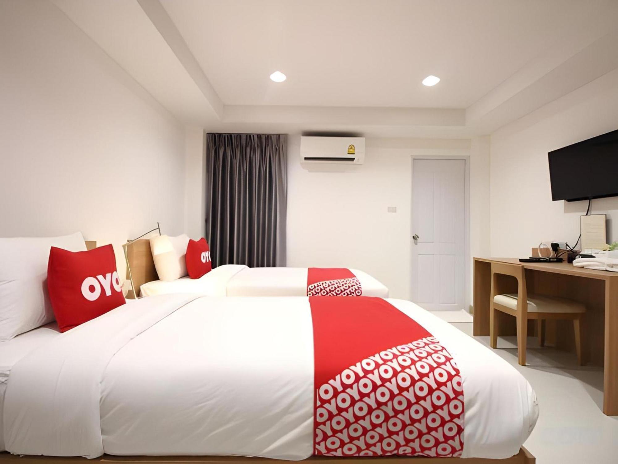 Super Oyo 483 Pannee Hotel Khaosan Бангкок Экстерьер фото